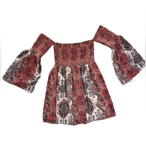 Forever 21 Boho Paisley Off The Shoulder Smocked Mini Dress Size Small Festival - Picture 1 of 4